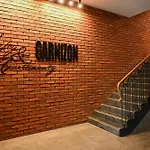 Garnizon 5 Pietro 公寓